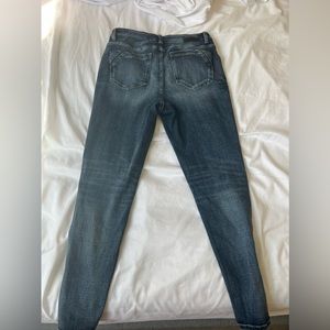 Like new Buckle Black Women’s jeans.